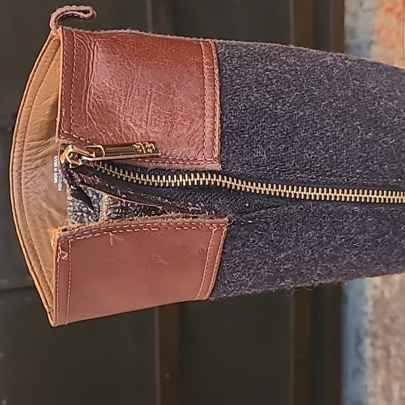 *** SOLD*** Tory Burch riding boot - Picture 13 of 16